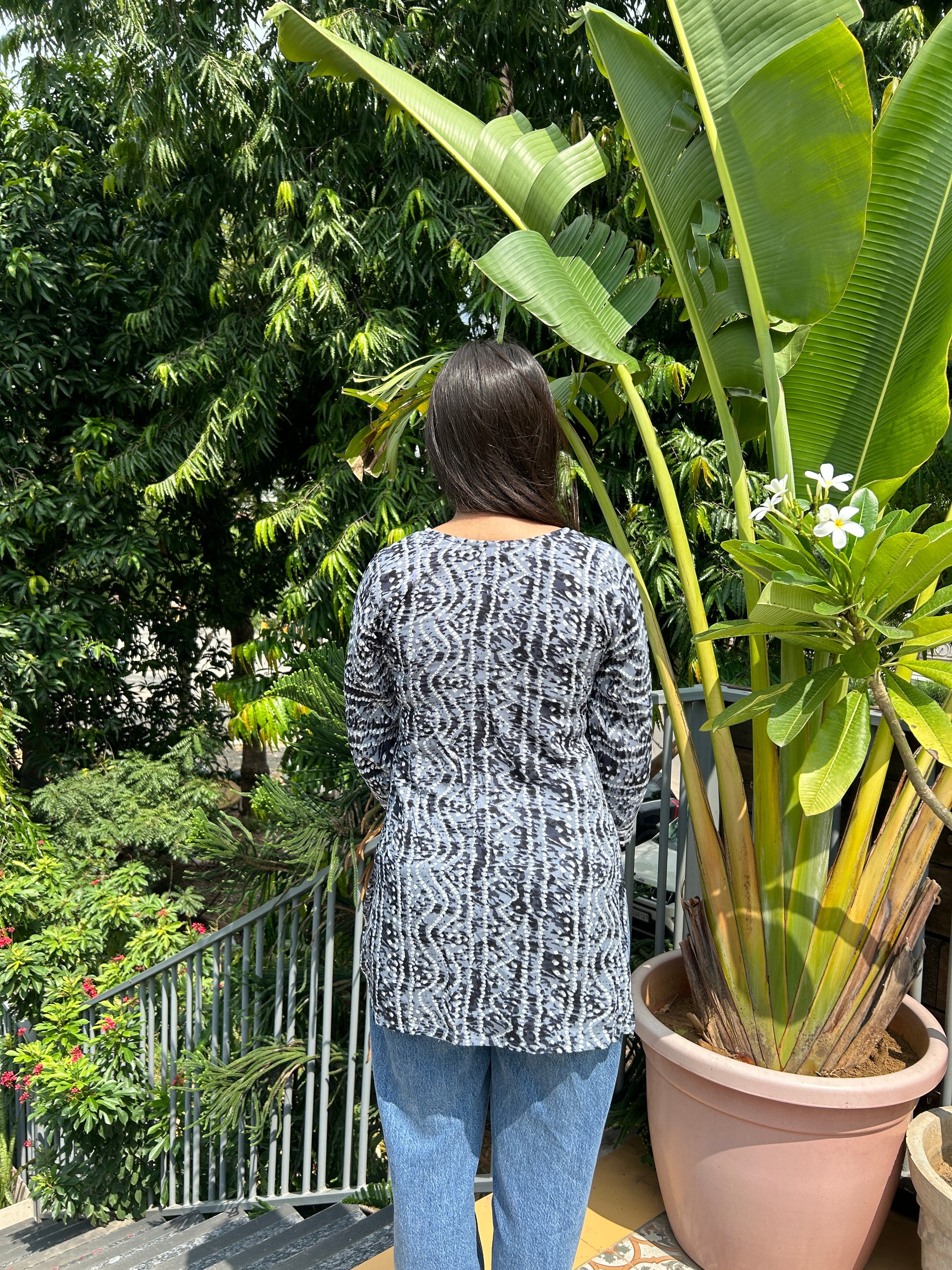 Grey Bandhej Noorani Kurti