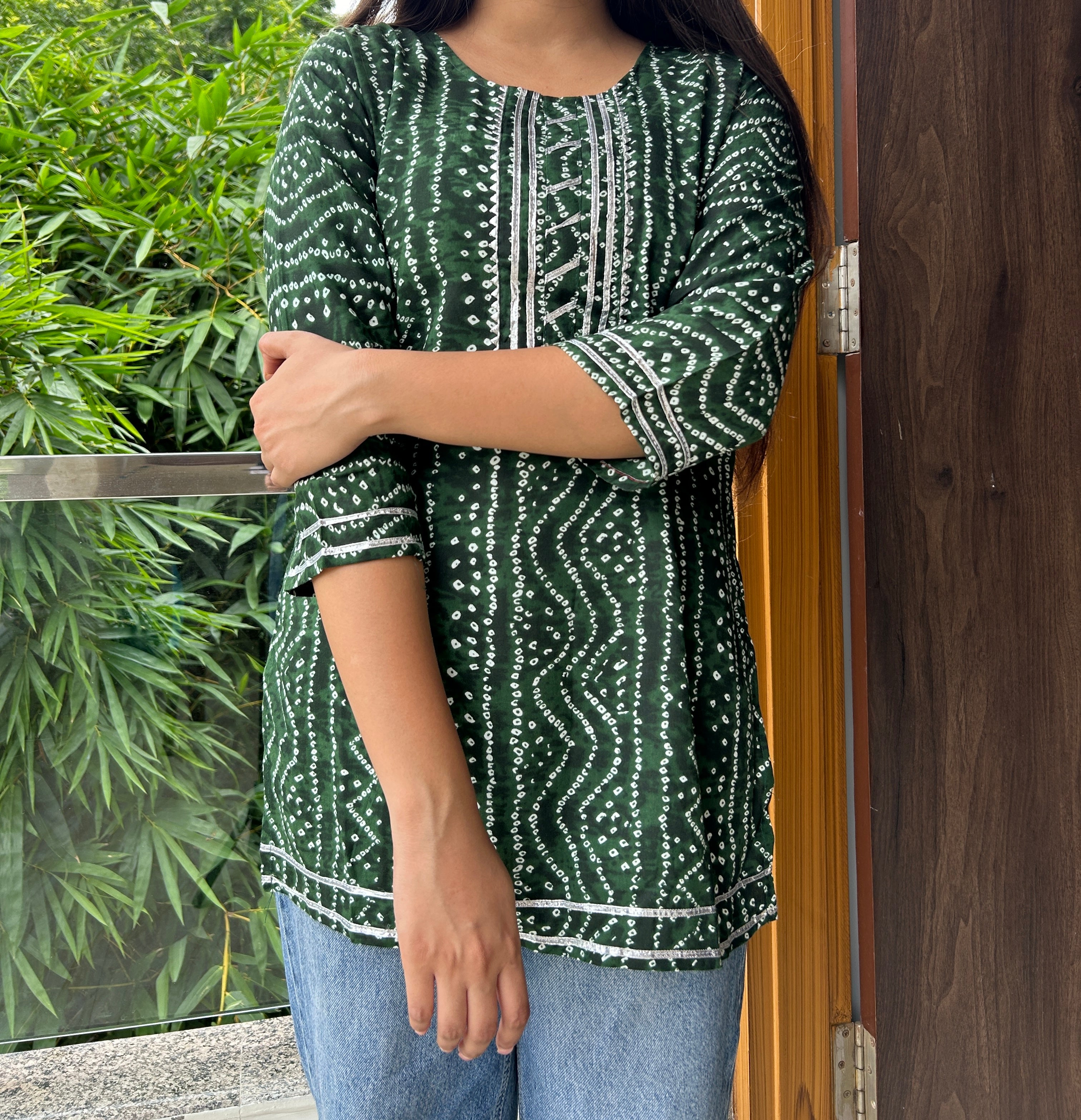 Olive Bandhej Noorani Kurti