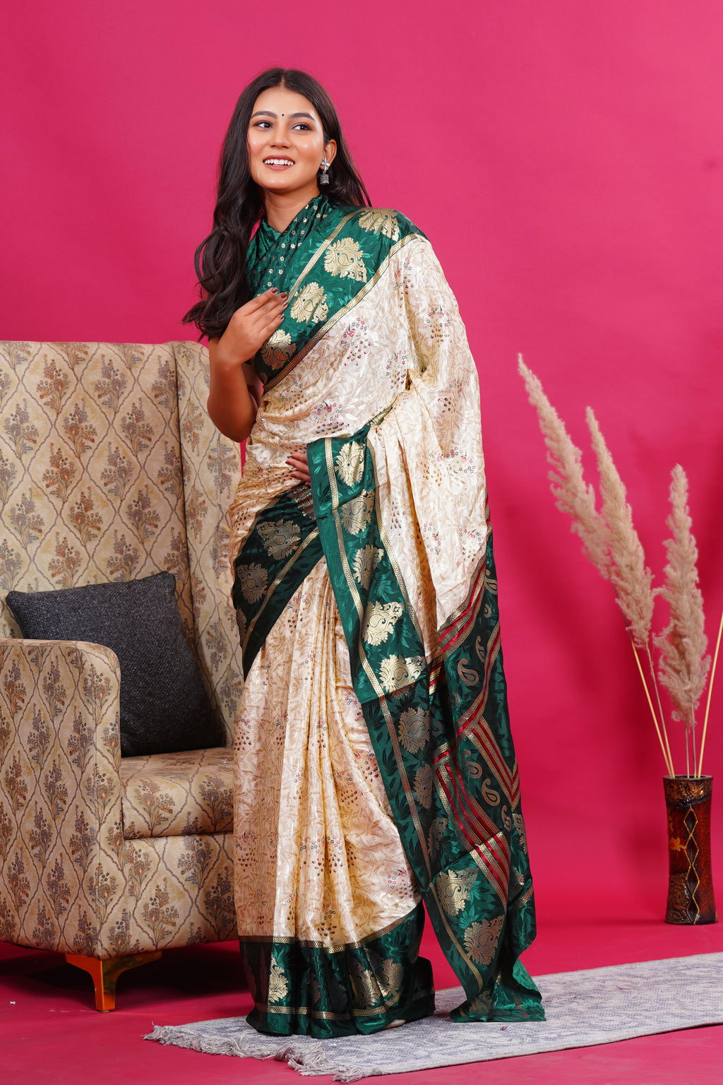 Dark Green Golden Kalash Peacock Silk Saree