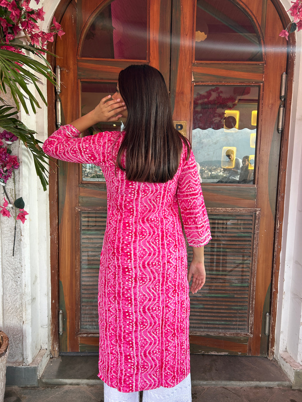 Light Pink Bandhej Aaina Kurti