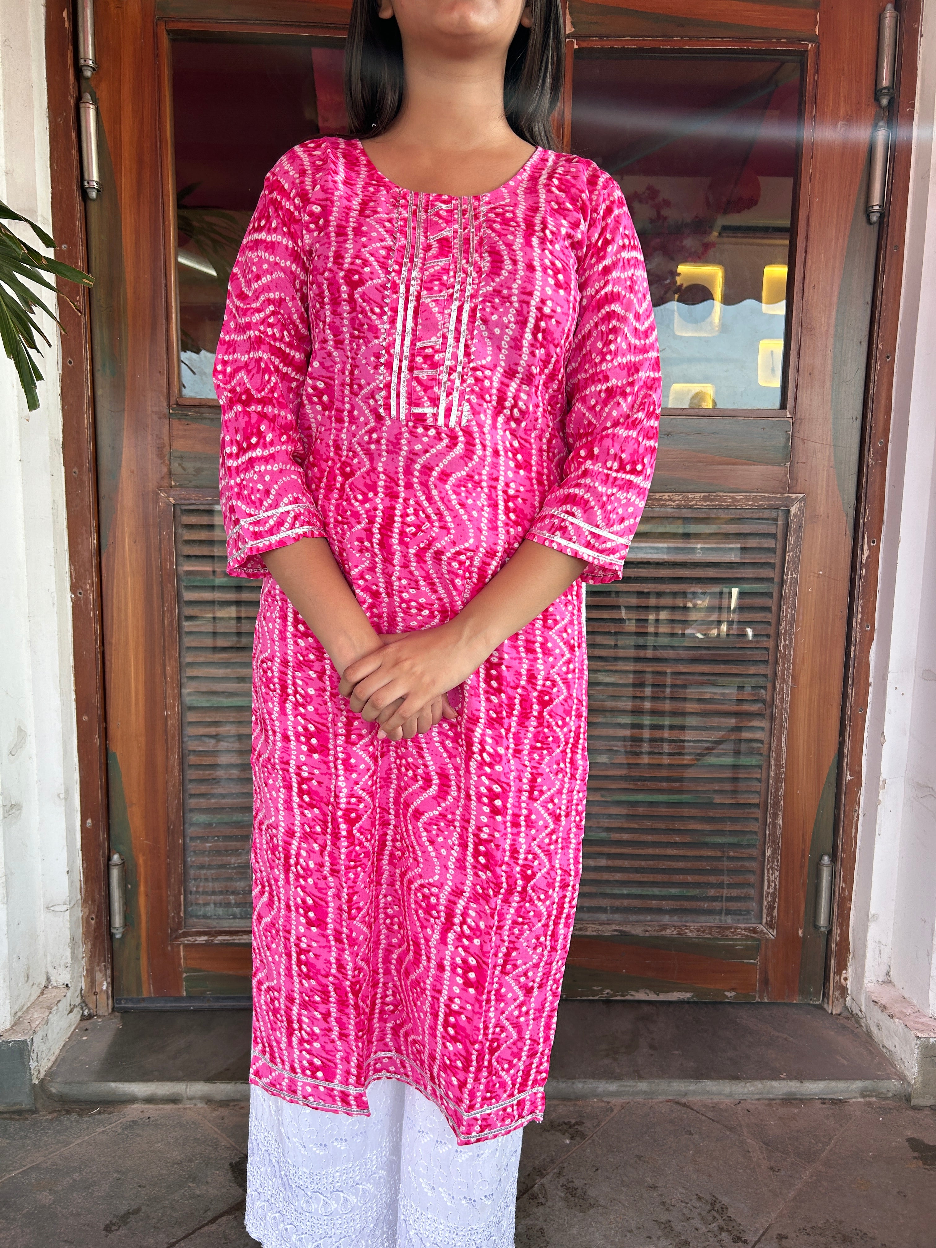 Light Pink Bandhej Aaina Kurti