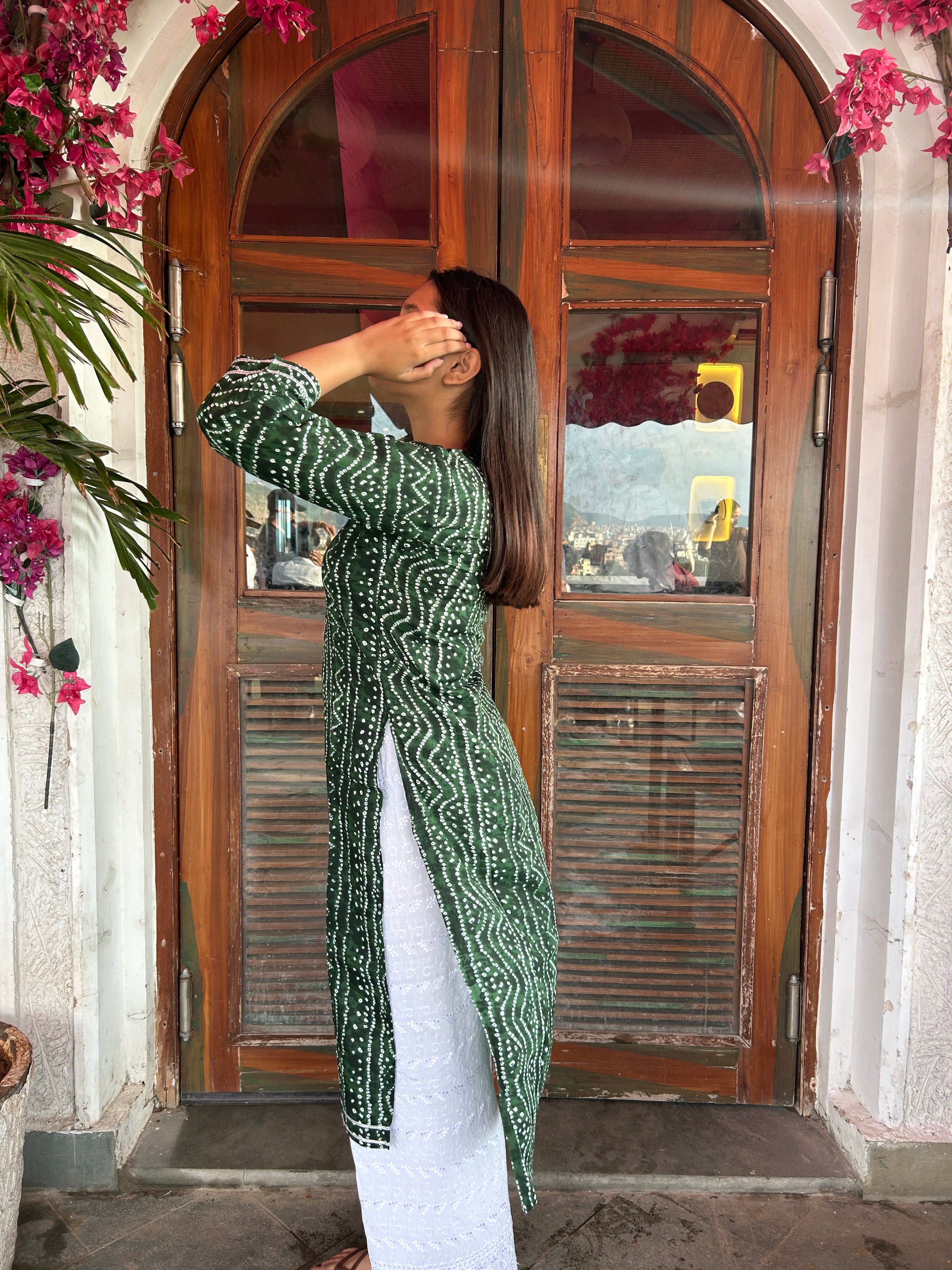 Olive Bandhej Aaina Kurti