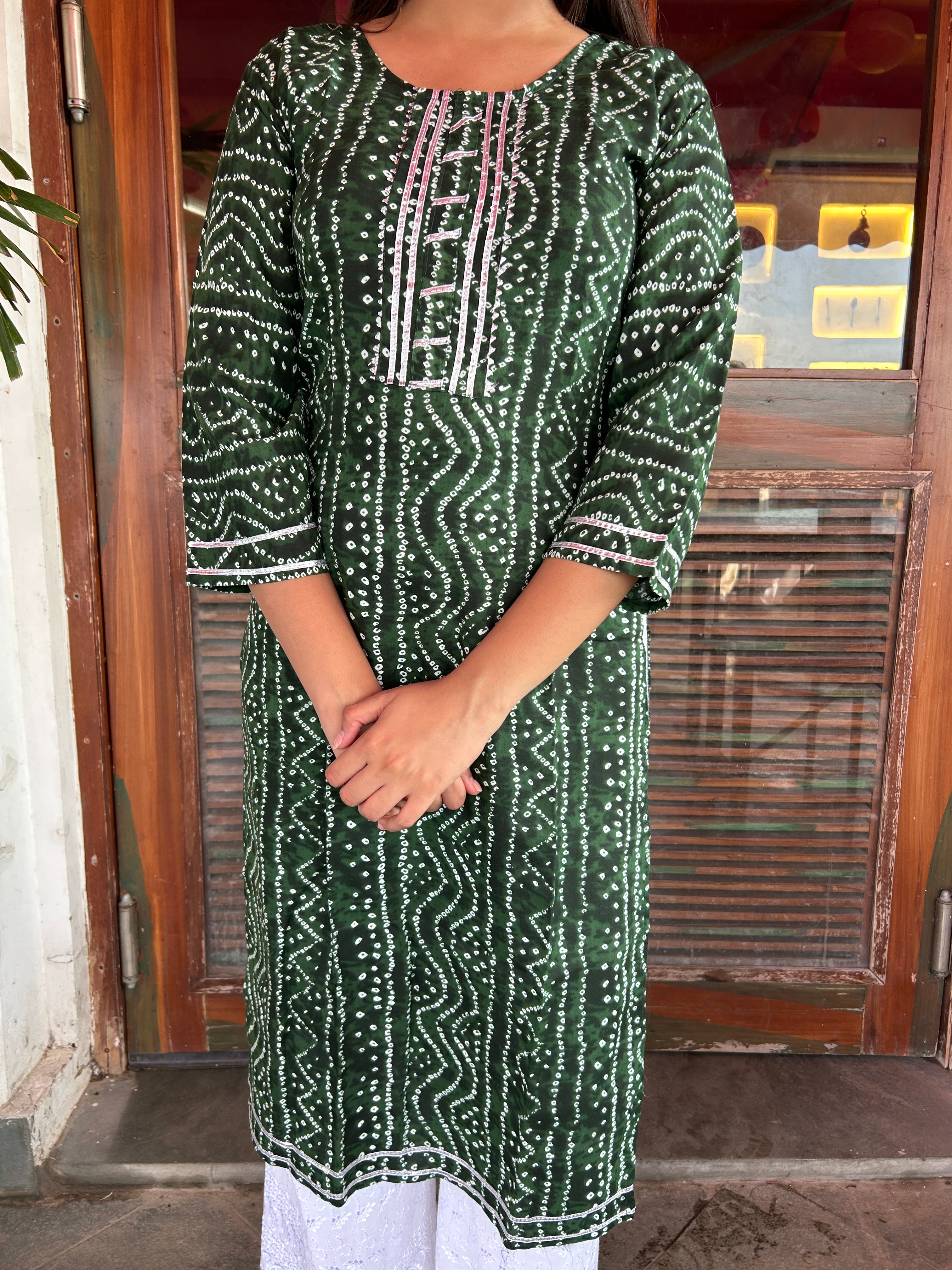 Olive Bandhej Aaina Kurti