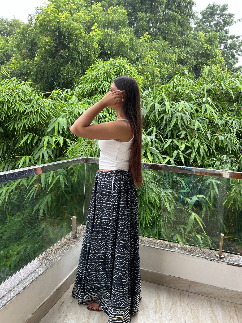 Navy Blue Bandhej Nazakat Ghaghara