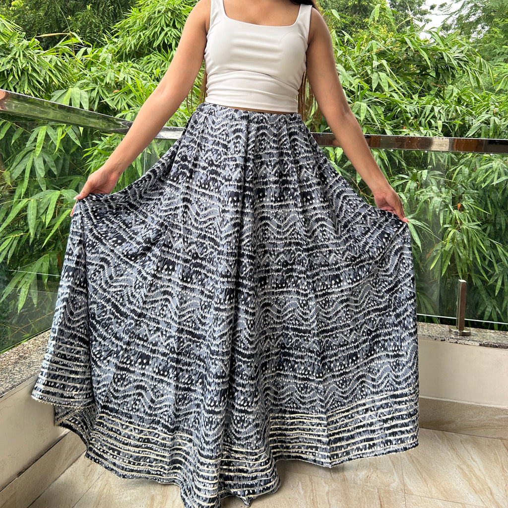 Grey Bandhej Nazakat Ghaghara